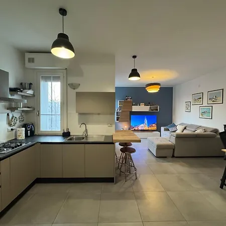 Domus Plinio Apartment